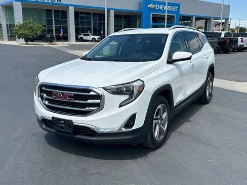 Used 2020 GMC Terrain SLT AWD/4WD image 12