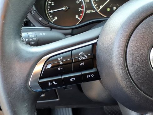 Used 2024 MAZDA MAZDA3 s image 17