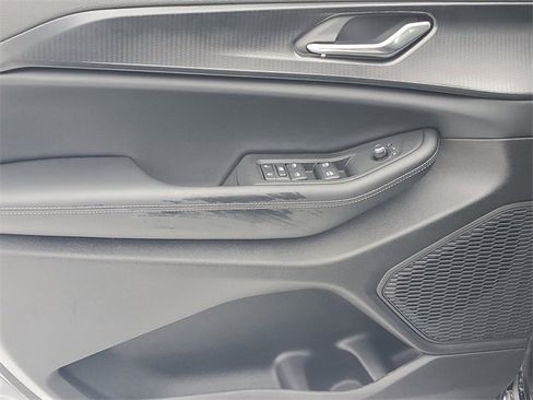 New 2025 Jeep Grand Cherokee Laredo X w/ Luxury Tech Group I image 16