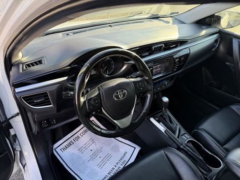 Used 2015 Toyota Corolla LE Premium image 15