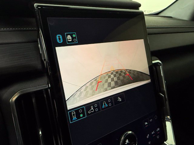 Used 2025 GMC Acadia Elevation FWD image 20