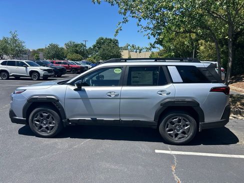 Used 2026 Subaru Outback Premium AWD/4WD image 6