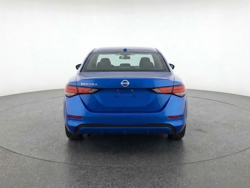 Used 2025 Nissan Sentra SV FWD image 7