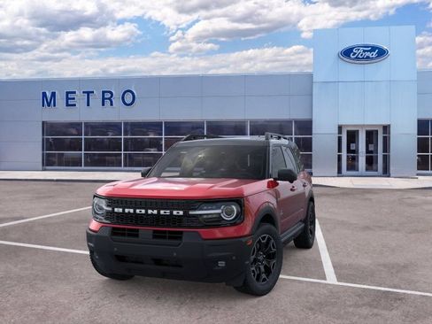 New 2026 Ford Bronco Sport Outer Banks w/ Outer Banks Tech Package+ AWD/4WD image 3