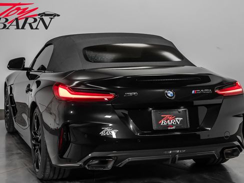 Used 2025 BMW Z4 M40i w/ Edition image 20