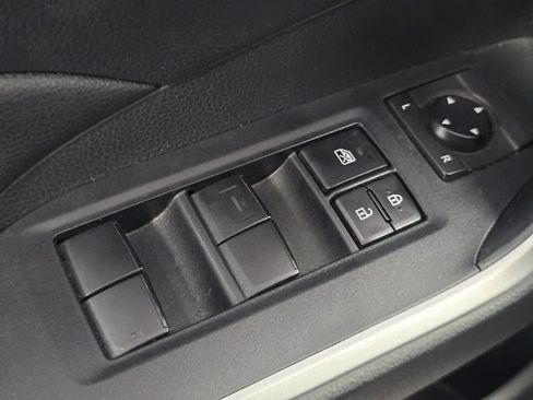 Used 2020 Toyota RAV4 LE w/ All Weather Liner Package AWD/4WD image 22