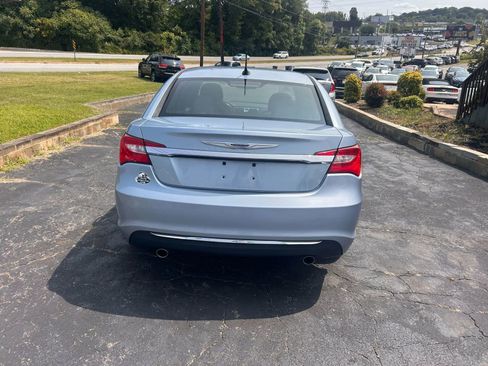 Used 2012 Chrysler 200 Touring w/ Sun/Sound Group image 7