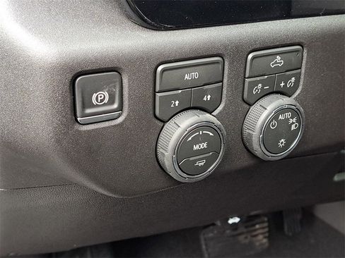 New 2026 Chevrolet Silverado 1500 LT image 8