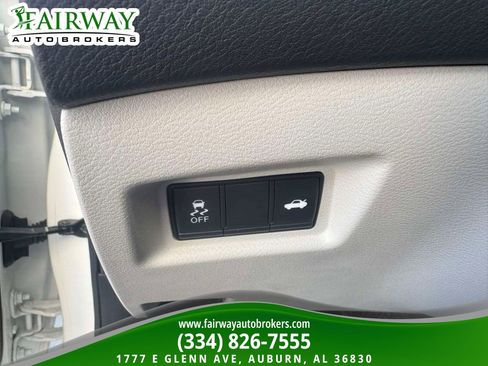 Used 2022 INFINITI Q50 Sensory image 16