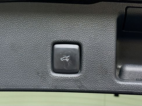 Used 2024 Ford Escape Active FWD image 28