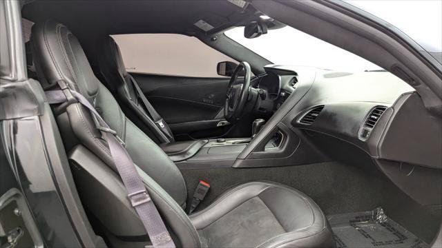 Used 2015 Chevrolet Corvette Stingray Convertible w/ 3LT Preferred Equipment Group RWD image 14
