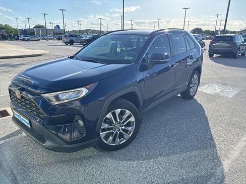 Used 2020 Toyota RAV4 XLE Premium AWD/4WD image 1
