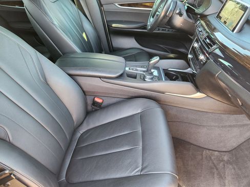 Used 2018 BMW X6 sDrive35i image 14