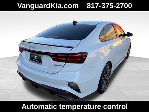 Used 2023 Kia Forte GT image 4
