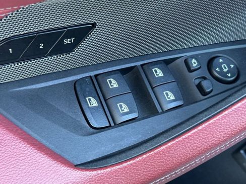 Used 2024 BMW i4 eDrive35 image 11