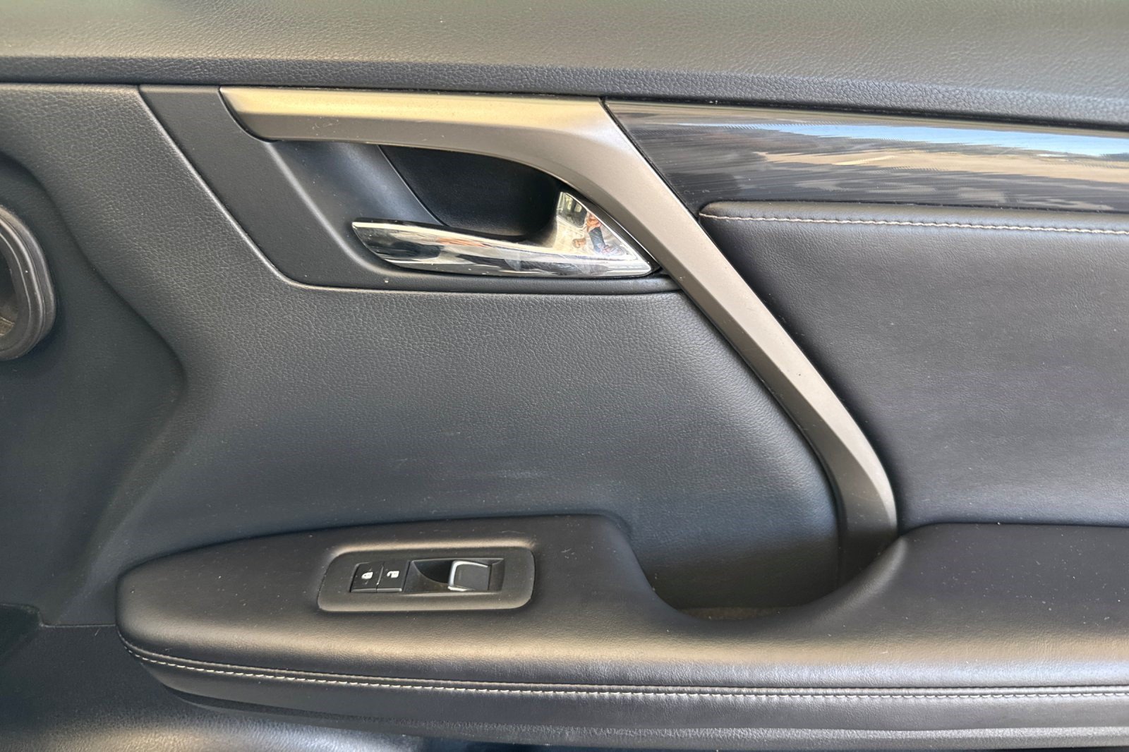 Used 2018 Lexus RX 350 AWD w/ Accessory Package image 22