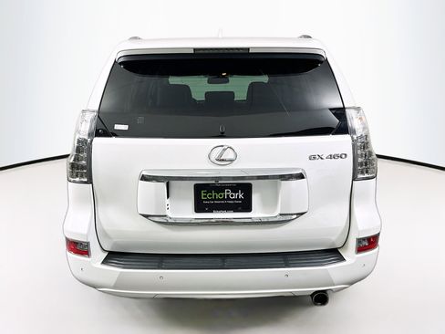Used 2018 Lexus GX 460 Premium w/ Premium Package image 7