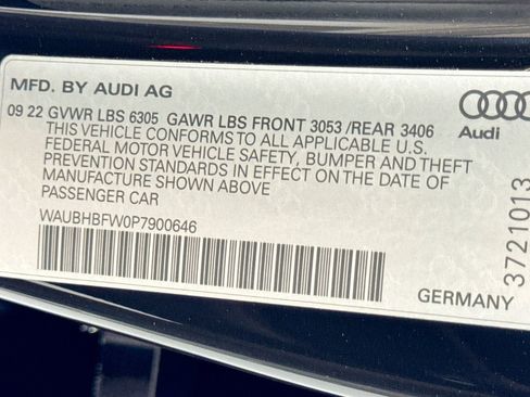 Used 2023 Audi RS e-tron GT w/ Carbon Performance Package AWD/4WD image 30