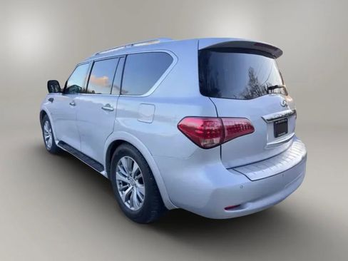 Used 2017 INFINITI QX80 4WD w/ All Season Package image 8