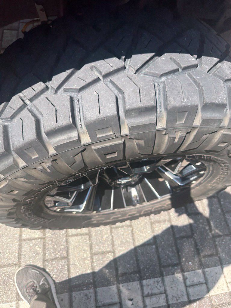 Used 2021 Jeep Wrangler Unlimited Rubicon AWD/4WD image 7