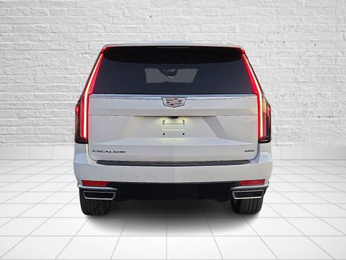 Used 2023 Cadillac Escalade Premium Luxury image 5