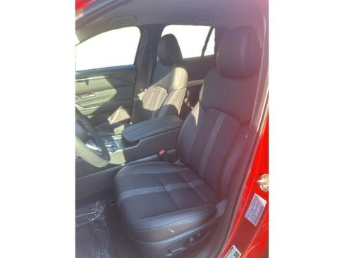 Certified 2025 MAZDA CX-50 AWD 2.5 S w/ Preferred Package image 8