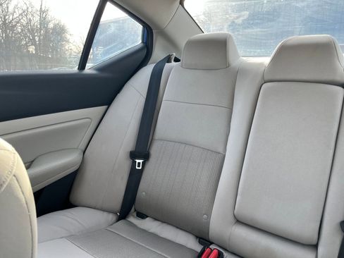 Used 2025 Nissan Altima 2.5 SV image 39