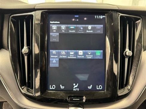 Used 2020 Volvo XC60 T6 Momentum AWD/4WD image 26