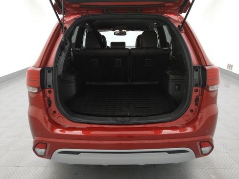 Used 2019 Mitsubishi Outlander SEL image 29