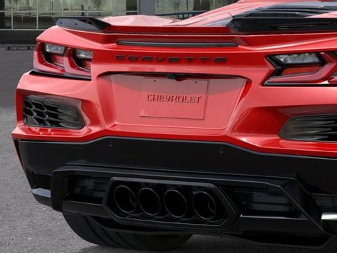 New 2027 Chevrolet Corvette Grand Sport w/ Z52 Sport Performance Package RWD image 14