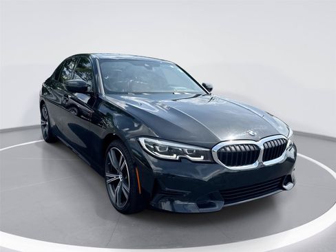 Used 2022 BMW 330i Sedan w/ Premium Package 2 RWD image 1