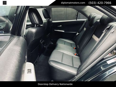 Used 2013 Toyota Camry SE FWD image 22
