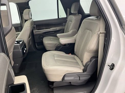 Used 2019 Ford Expedition Max Limited w/ Equipment Group 302A image 8