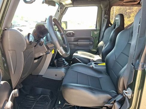 Used 2009 Jeep Wrangler X AWD/4WD image 9