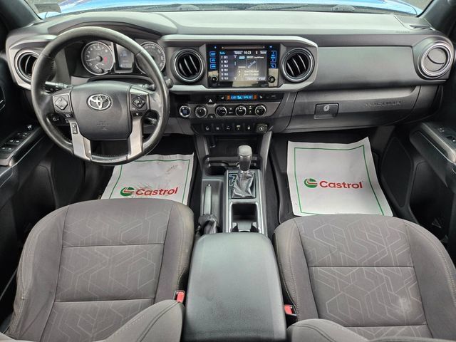 Used 2016 Toyota Tacoma TRD Sport w/ Premium & Technology Package AWD/4WD image 15
