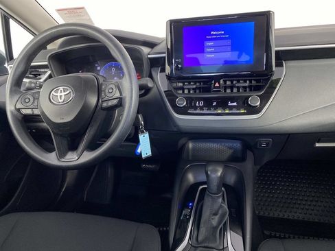 Used 2026 Toyota Corolla LE FWD image 13