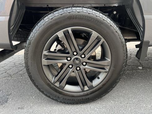 Used 2022 Ford F150 XLT w/ Equipment Group 302A High image 14