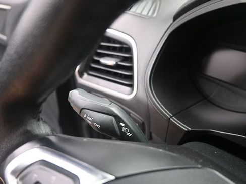 Used 2024 Ford Edge SEL AWD/4WD image 23