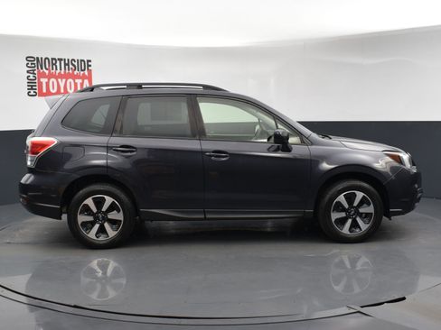 Used 2018 Subaru Forester 2.5i Premium AWD/4WD image 5