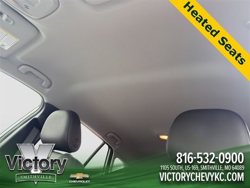Used 2025 Chevrolet Trax LT w/ LT Convenience Package image 24