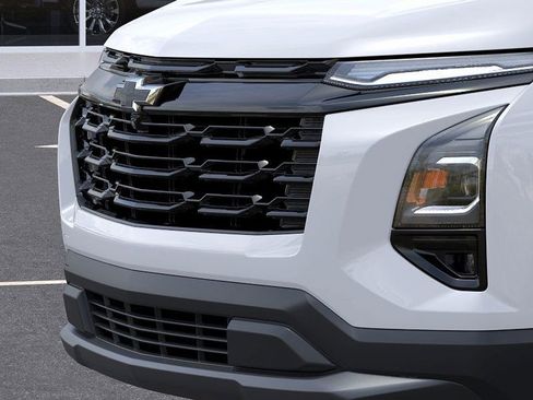 New 2026 Chevrolet Equinox LT image 13