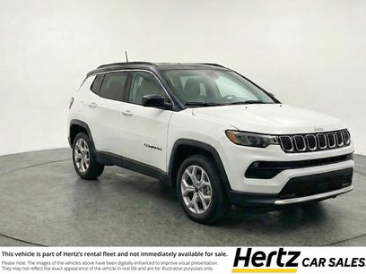 Used 2025 Jeep Compass Latitude