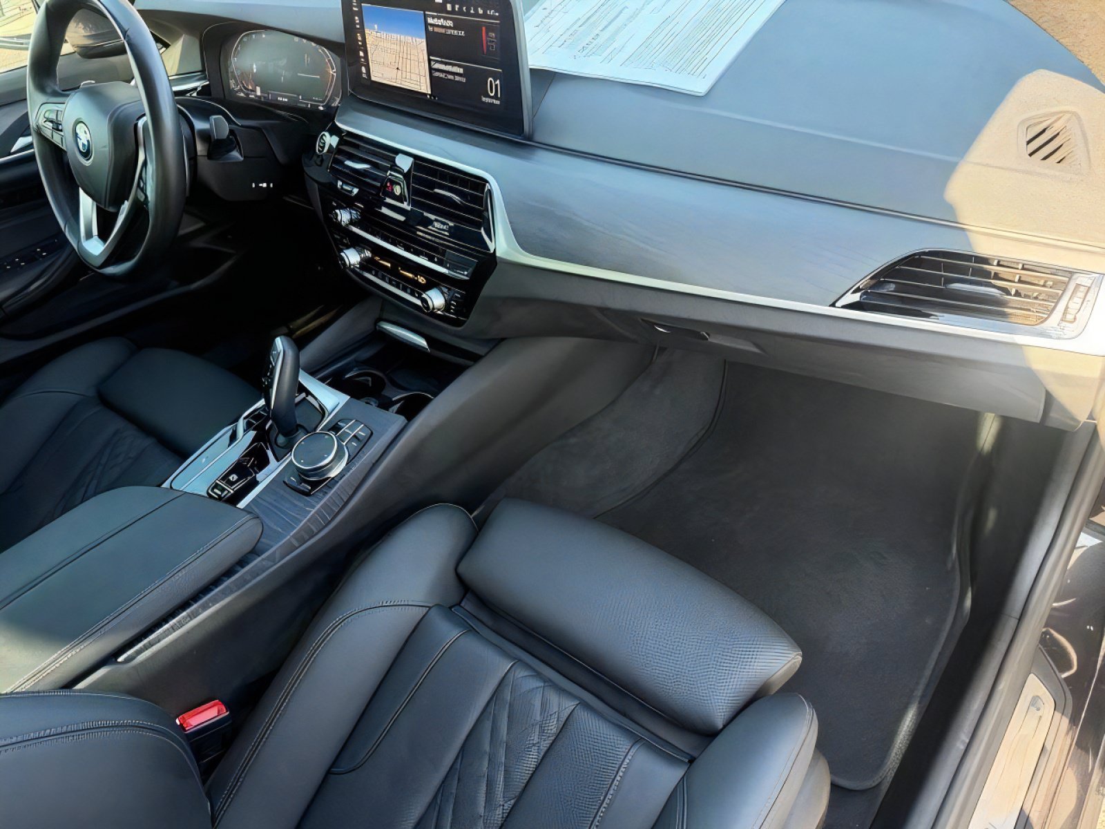 Used 2023 BMW 540i w/ Premium Package RWD image 10