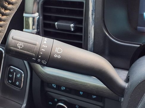 Used 2023 Ford F350 Lariat w/ Lariat Ultimate Package image 25