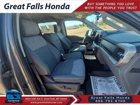 Used 2022 Ford F150 XLT w/ Equipment Group 302A High AWD/4WD image 16