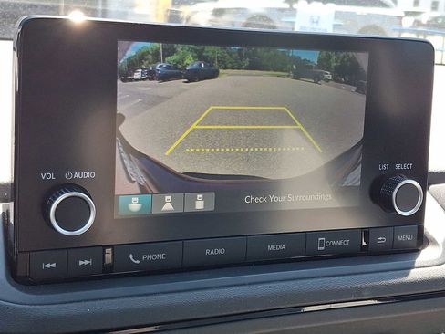 Certified 2023 Honda Accord EX image 18