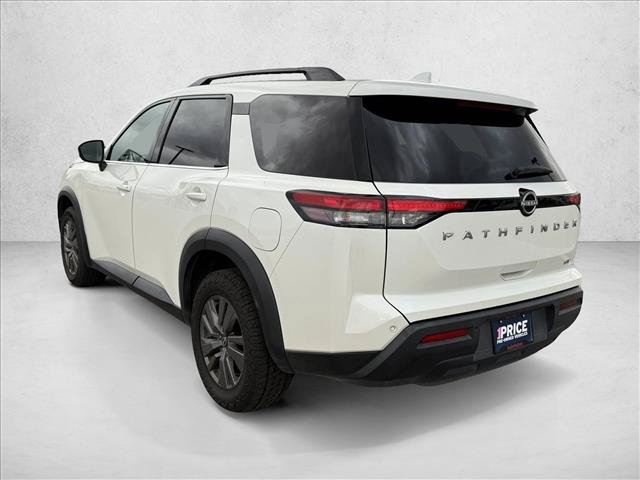 Used 2024 Nissan Pathfinder SV FWD image 9