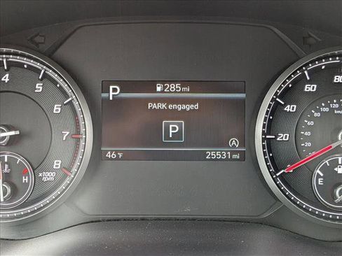 Used 2023 Hyundai Santa Fe SE FWD image 11