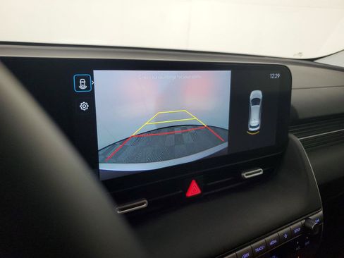 Used 2025 Hyundai Ioniq 5 SE RWD image 28