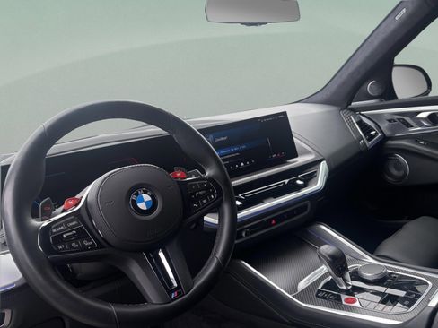 Used 2024 BMW XM image 18